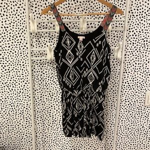 Aztec Trip embroidery straps